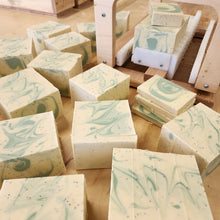 Load image into Gallery viewer, artisan soap bars
